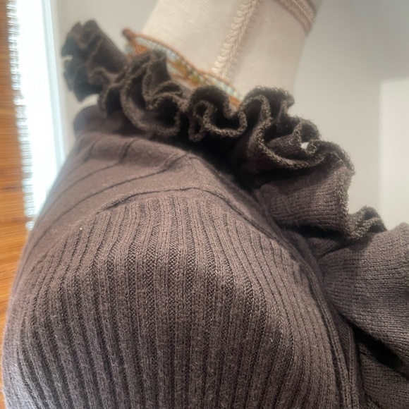 RUFFLE BUTTON DOWN SWEATER - Picture 3 of 6